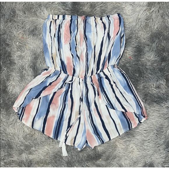 Striped Sleeveless Romper Size Medium - Picture 1 of 4